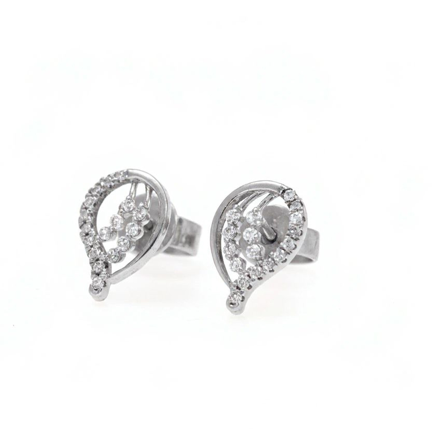 đStylish Sterling Silver Earrings | Brilliant Moissanite & CZ Sparkle | Premium Womenâs Jewelry