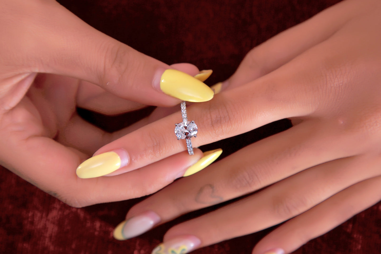 925 Silver Ring | Round & Oval Shape | Elegant & Timeless Design