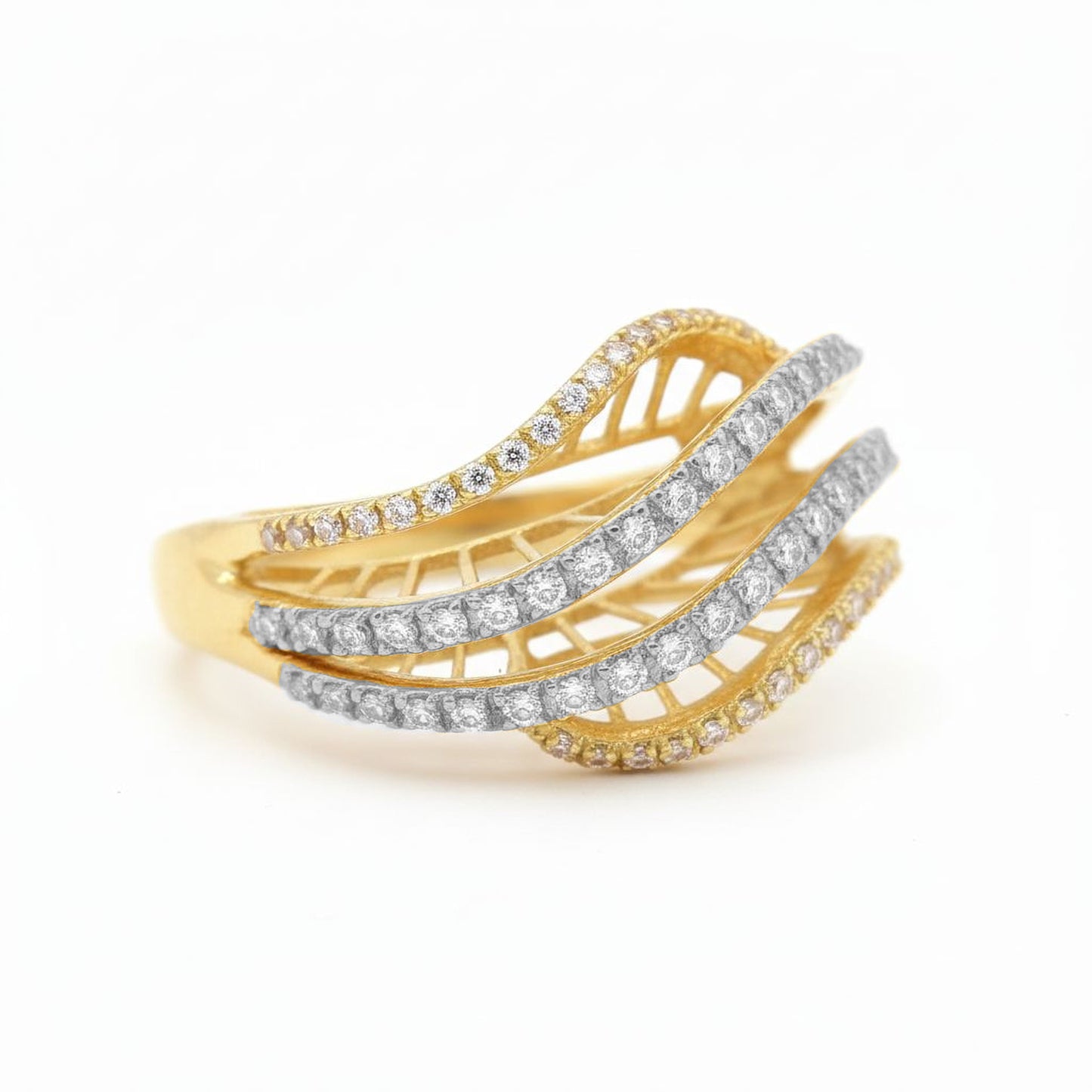 925 Silver Dainty Ring with 0.8 Ct DEF VVS-VS Side Diamonds | Elegant Fine Jewelry