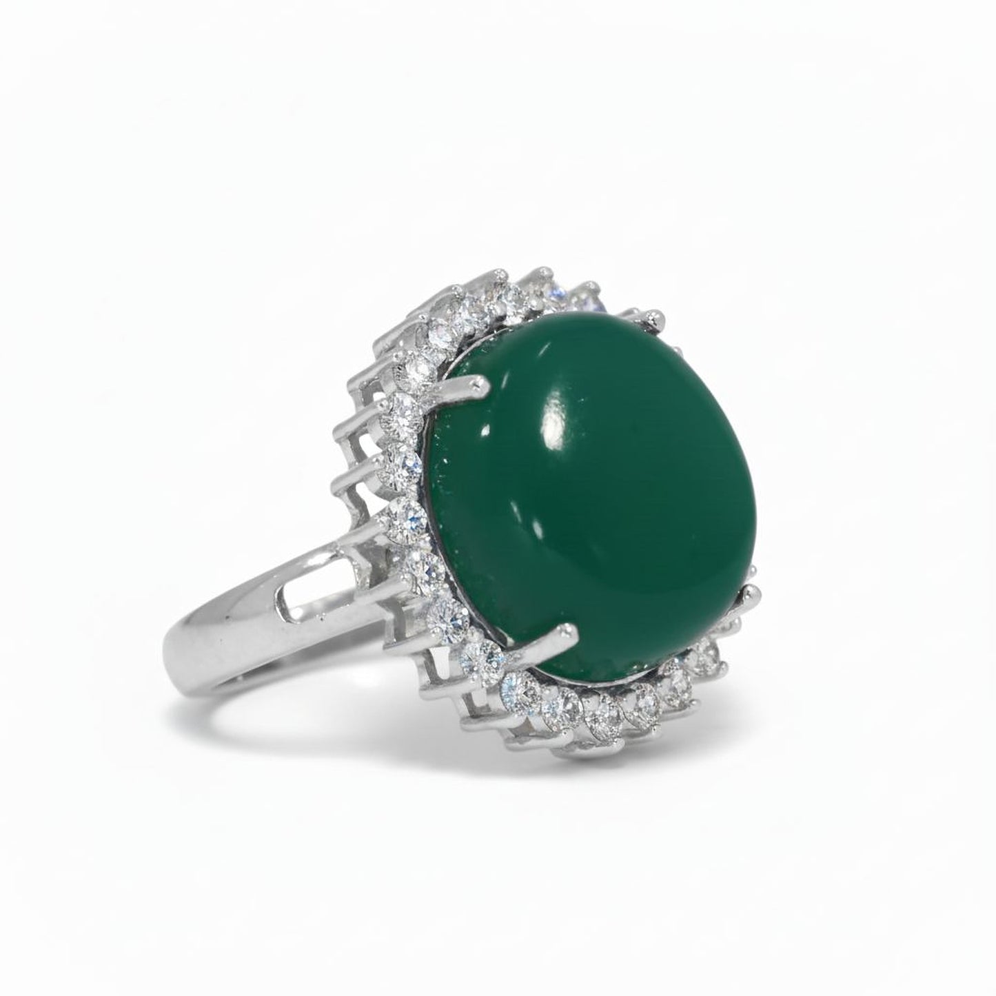 ✨ Premium 925 Silver Ring with 0.72 Ct Side Diamonds | DEF VVS–VS Quality