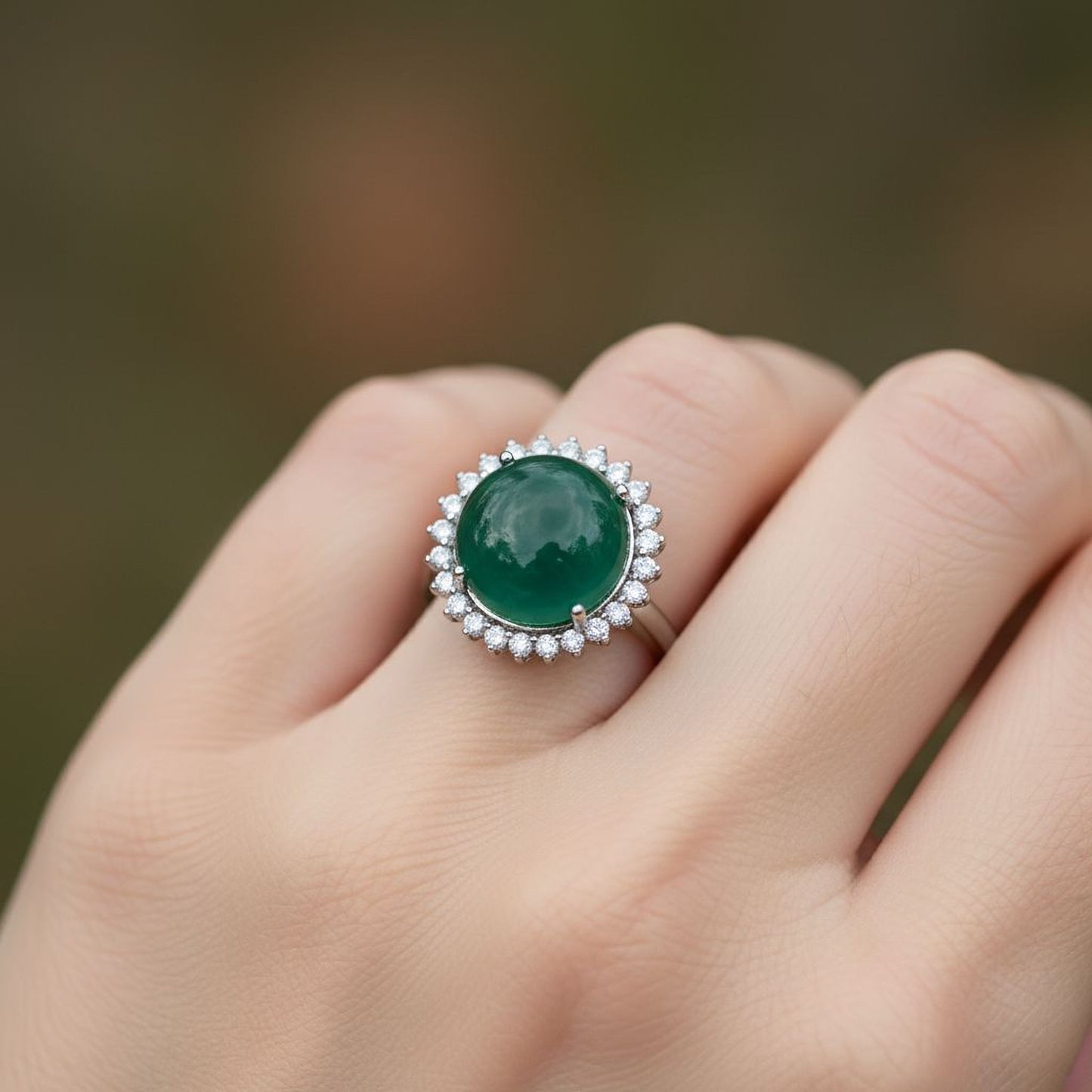 ✨ Premium 925 Silver Ring with 0.72 Ct Side Diamonds | DEF VVS–VS Quality