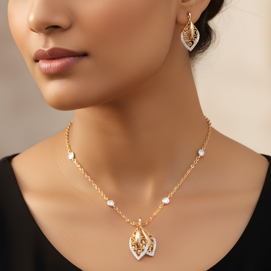 💎 925 Silver Pendant & Earring Set  0.60 Ct Side Diamonds | DEF VVS–VS