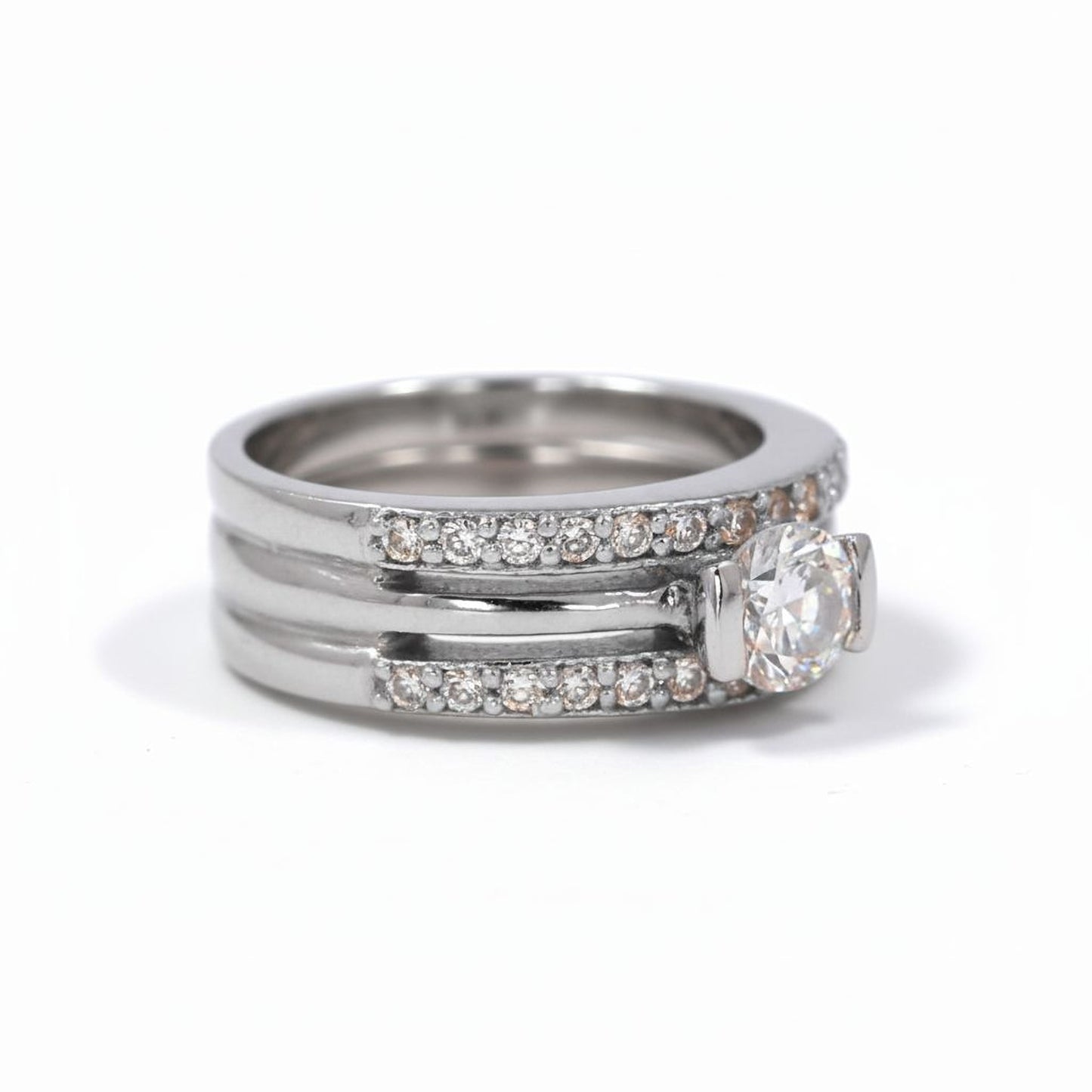 💎 Elegant 1 Ct Side Diamond Ring in 925 Silver | DEF VVS–VS | Pearl Synthetic Design