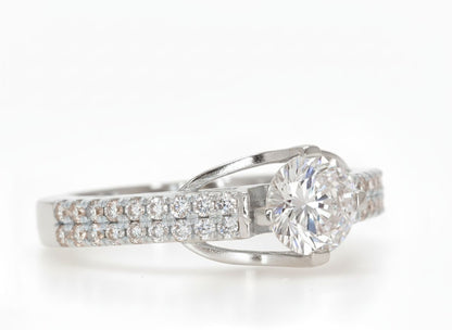 ✨ Premium 925 Silver Ring with 1.40 Ct Side Diamonds | DEF VVS–VS Quality